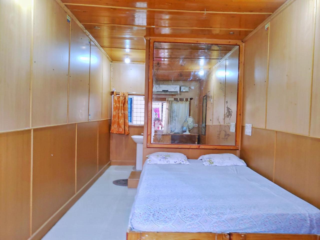 Lakshmi Heritage Tourist Home Hampi Luaran gambar